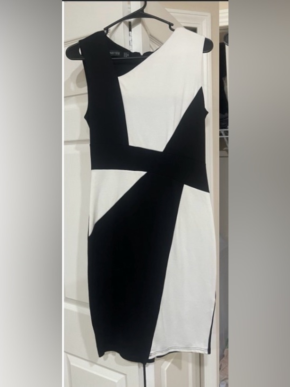 Chic Asymmetrical Black and White Dress